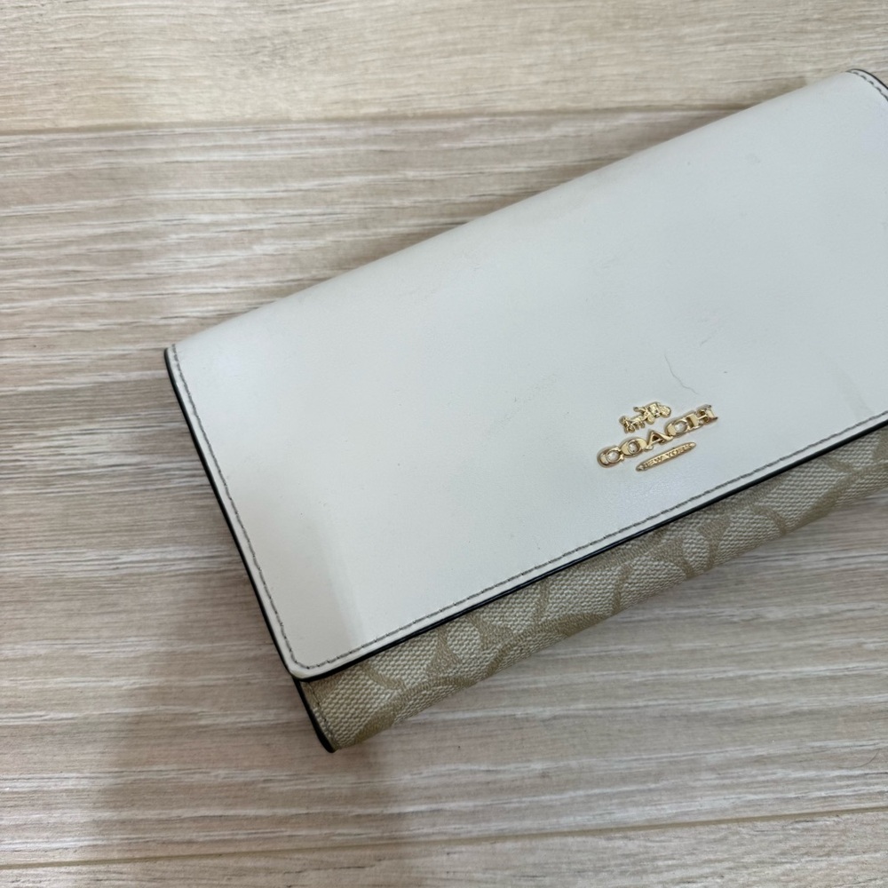 Coach Signature Canvas Slim Trifold Wallet - Picture 2 of 8